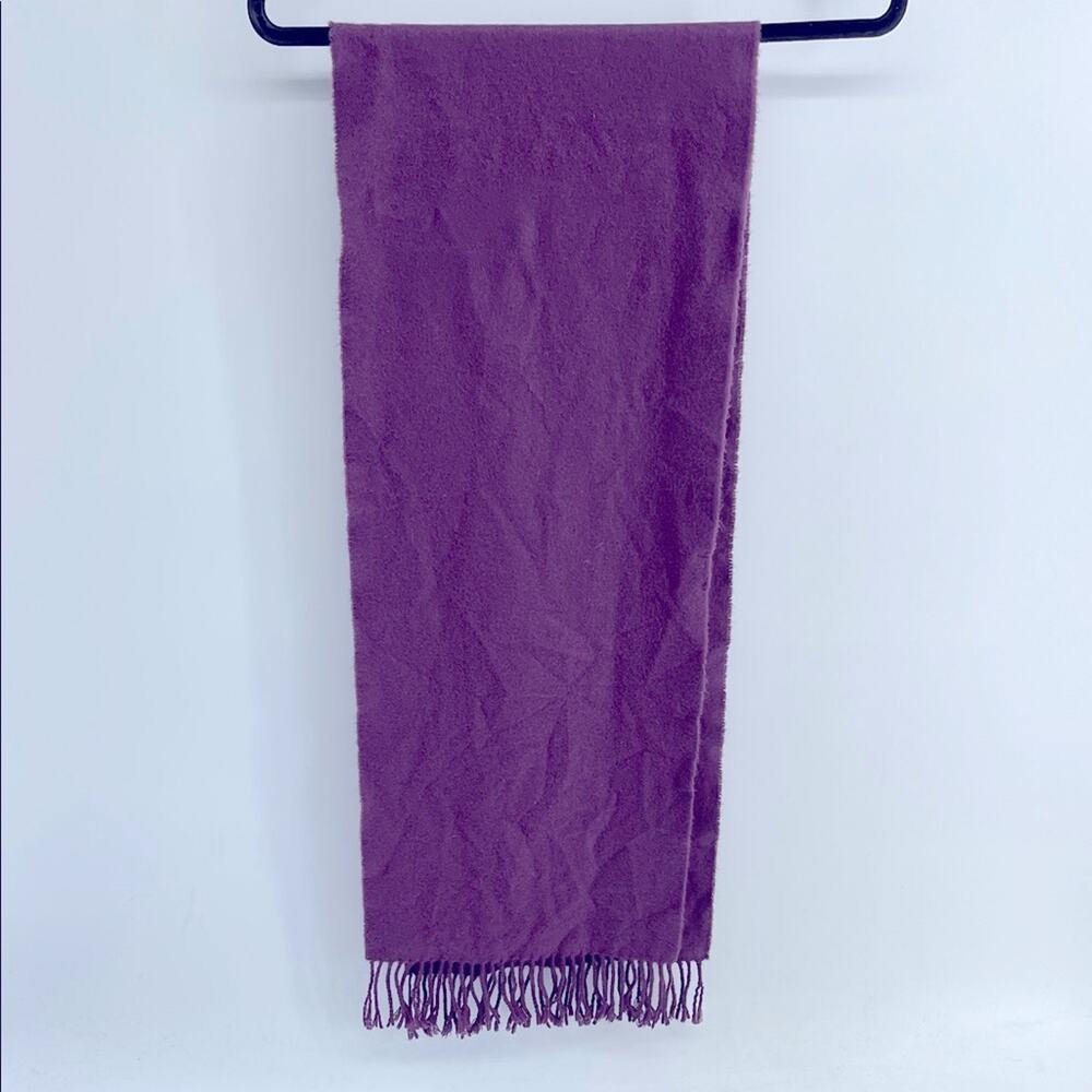 100% cashmere made in Scotland fringe hem winter cold weather scarf